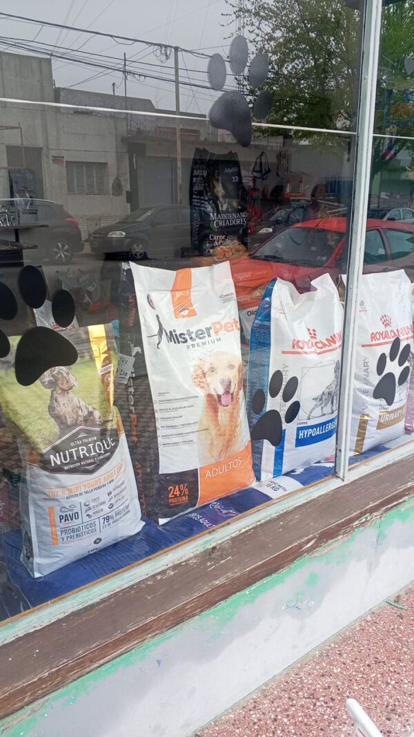 Forrajería hocico Feliz