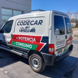 🔧 Electrónica automotriz especializada