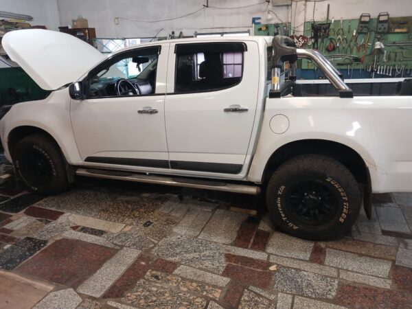 e4644439-9b99-4a3f-968a-5ba1bafe2161 🔧 Electrónica automotriz especializada