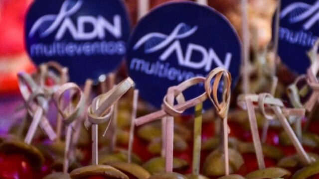 1338aae7-843a-404b-8b54-5a5020f4ab77