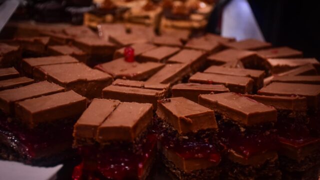 36227510-d257-4e8e-8ba5-8640bfce8ea3