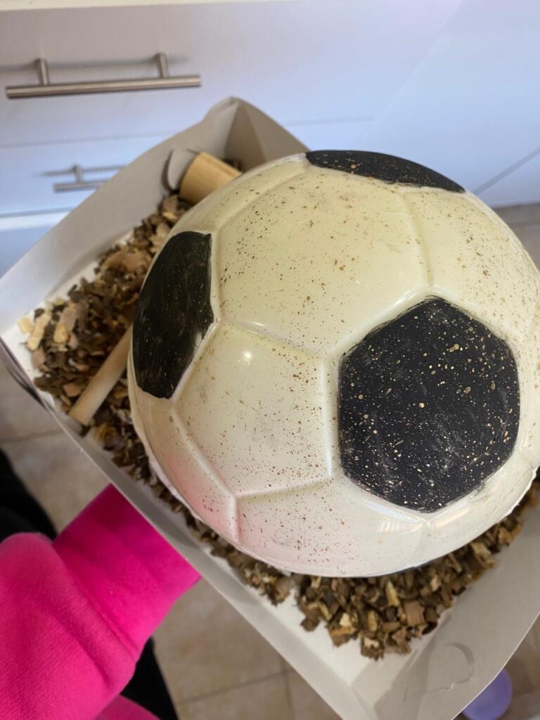 d2351b9a-fe2e-4107-8389-cd523455544a