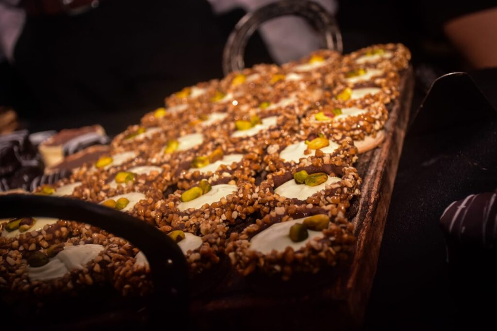 ebc1fe93-a40c-4450-b606-3958b486fd95